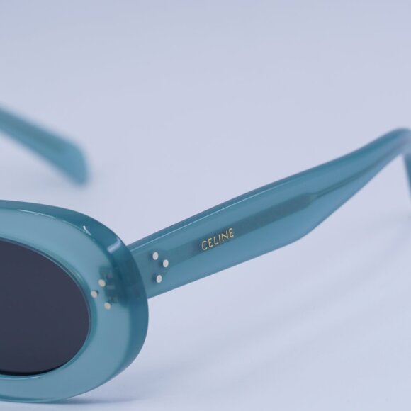 ?️ New Celine CL40276U 93N Sunglasses - Green Frame, Green Lenses main image 10